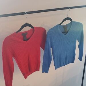 Ralph Lauren V-Neck Knit Womans Sweaters. Size XS